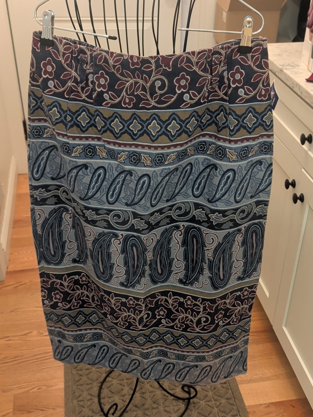 Nwt Printed Paisley-Stripe Midi Skirt - Blue Multi